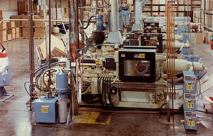 Conair equipment in 1988 for injection molding system